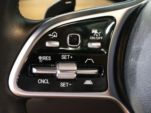 Used 2023 Mercedes-Benz GLS 450 4MATIC image 18