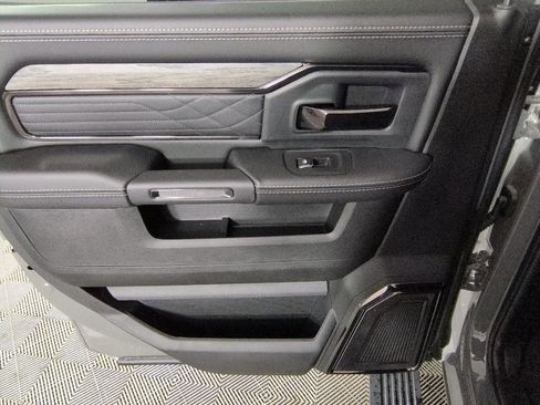 New 2026 RAM 3500 Limited AWD/4WD image 28