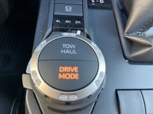 Used 2024 Toyota Tacoma TRD Sport w/ TRD Sport Upgrade Package image 26