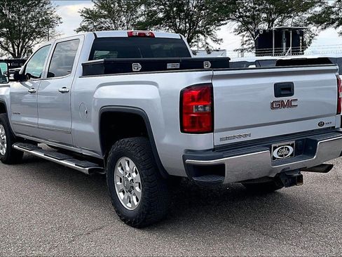 Used 2015 GMC Sierra 3500 SLT AWD/4WD image 5