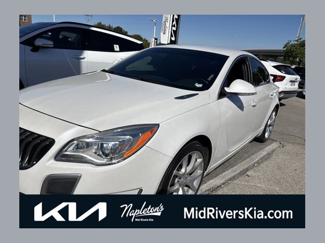 Used 2017 Buick Regal GS FWD image 1