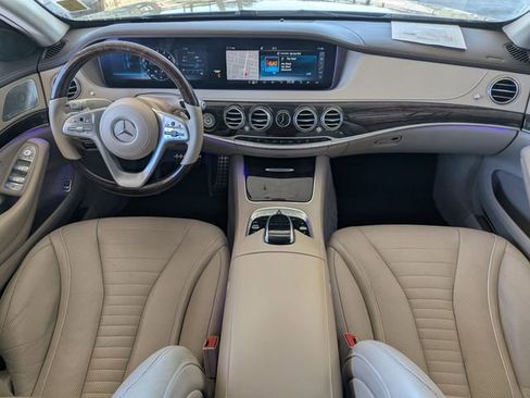 Used 2019 Mercedes-Benz S 560 Sedan image 16
