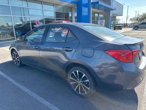 Used 2017 Toyota Corolla L FWD image 3