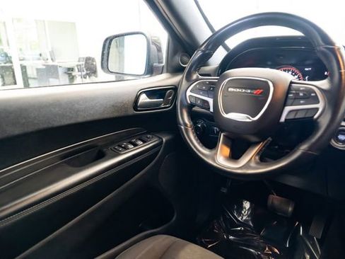 Used 2023 Dodge Durango SXT AWD/4WD image 11