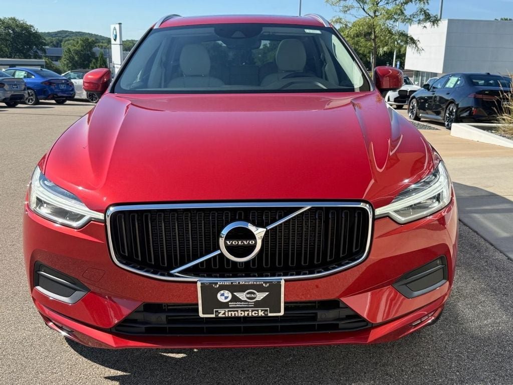 Used 2021 Volvo XC60 T5 Momentum w/ Premium Package AWD/4WD image 9