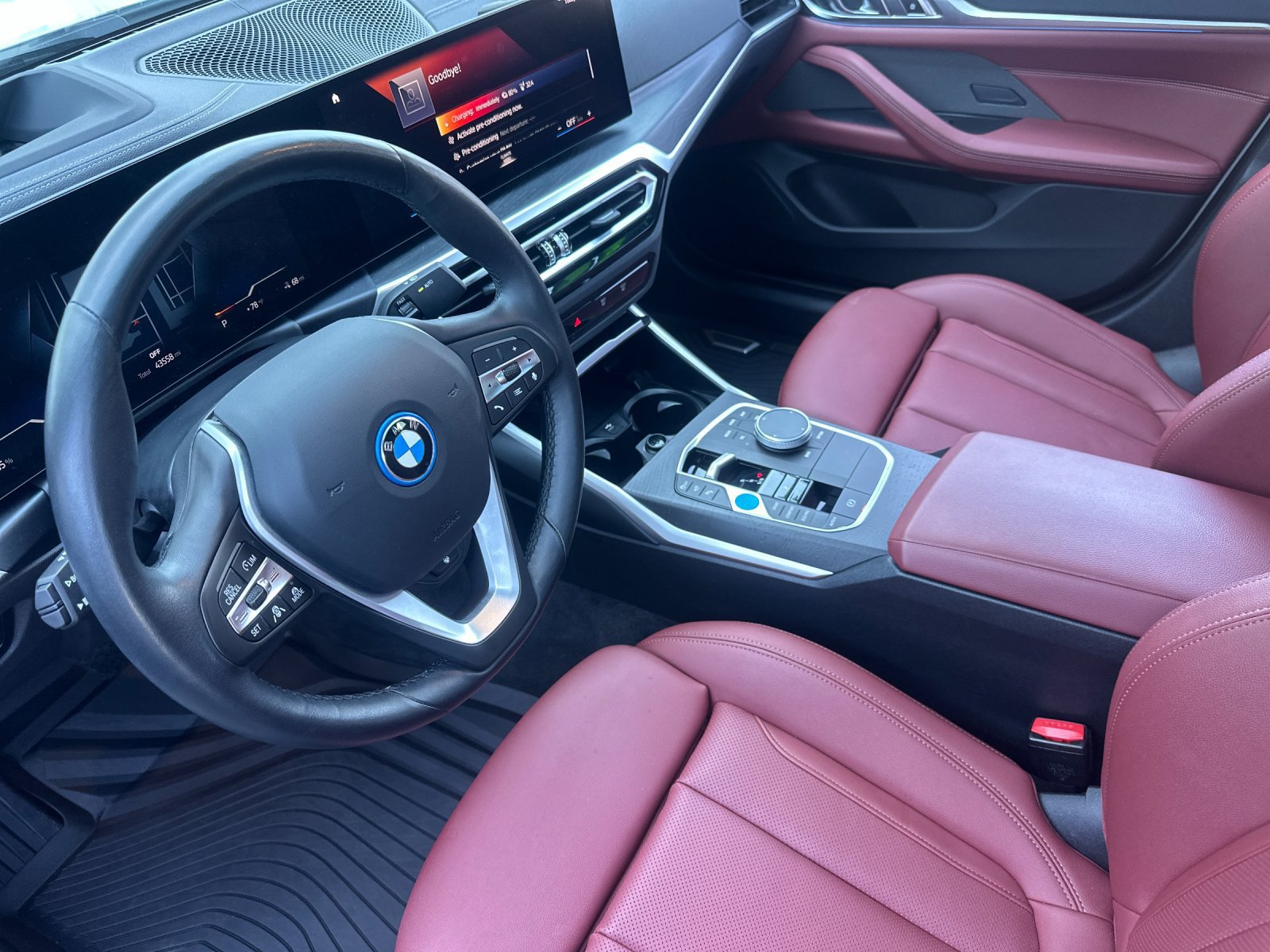 Used 2023 BMW i4 eDrive35 RWD image 10