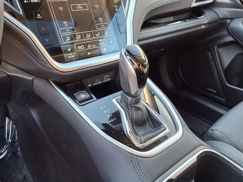 Used 2024 Subaru Outback Limited image 10