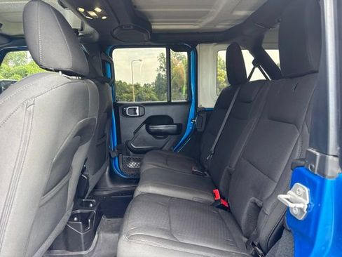 Used 2022 Jeep Wrangler Unlimited Sport AWD/4WD image 14