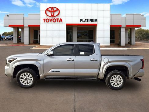 New 2026 Toyota Tacoma SR5 image 3