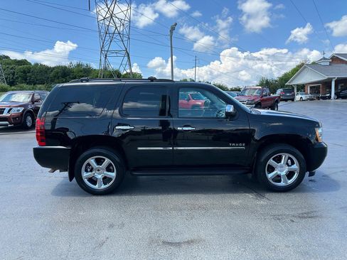 Used 2014 Chevrolet Tahoe LTZ AWD/4WD image 5