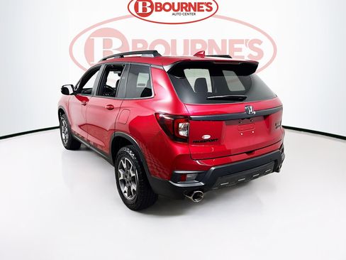 Used 2023 Honda Passport TrailSport image 9