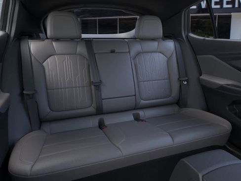New 2026 Buick Envista Sport Touring FWD image 17