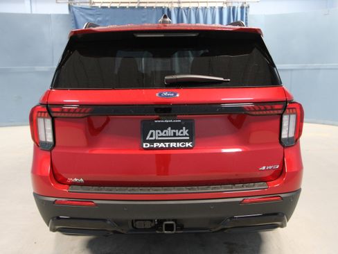 New 2026 Ford Explorer ST-Line w/ ST-Line Street Pack image 28