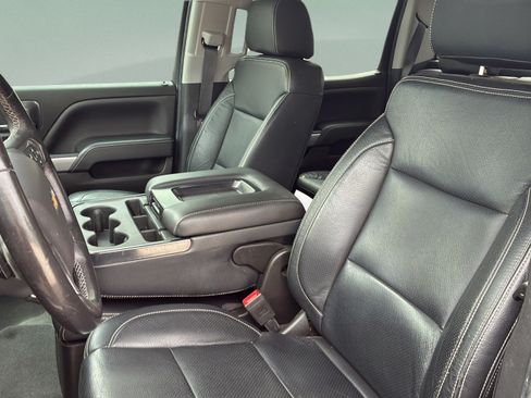 Used 2018 Chevrolet Silverado 1500 LT w/ Texas Edition AWD/4WD image 10