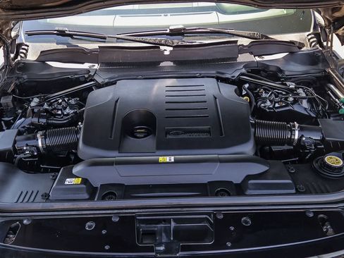 Used 2021 Land Rover Range Rover Westminster Edition image 30