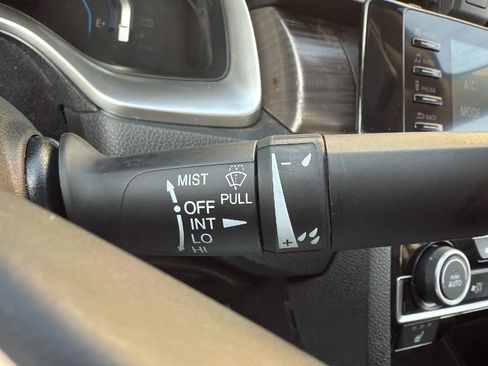 Used 2020 Honda Civic EX-L image 13