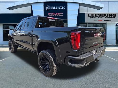 Used 2025 GMC Sierra 1500 AT4 w/ AT4 Premium Package AWD/4WD image 5