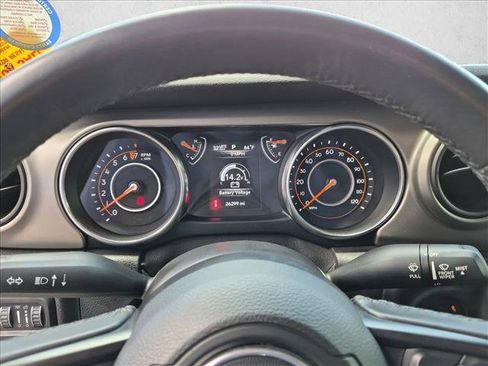 Used 2019 Jeep Wrangler Unlimited Sport S AWD/4WD image 11