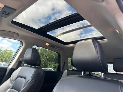 Certified 2023 Nissan Pathfinder SL w/ SL Premium Package AWD/4WD image 22