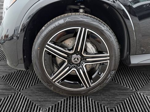 New 2026 Mercedes-Benz GLC 300 GLC 300 image 9