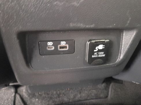 Used 2022 Nissan Frontier SV AWD/4WD image 22