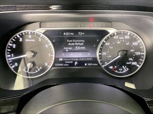 Used 2024 Nissan Pathfinder SV image 29