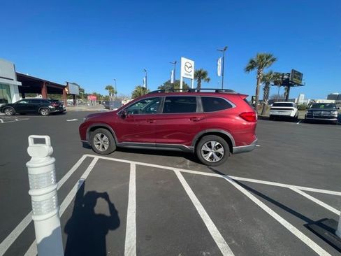 Used 2019 Subaru Ascent Premium image 7