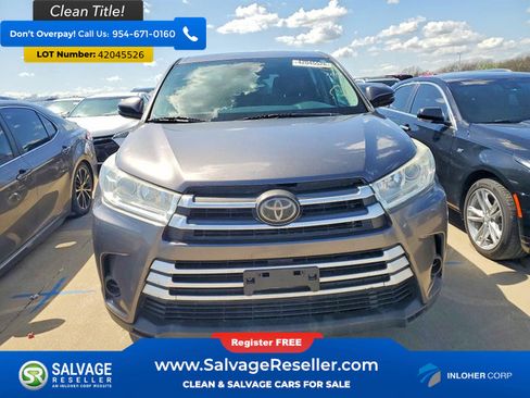 Used 2019 Toyota Highlander LE FWD image 7