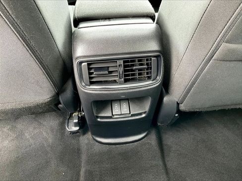 Used 2018 Honda CR-V EX image 10