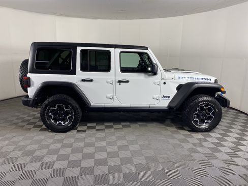 Used 2023 Jeep Wrangler Unlimited Rubicon 4xe w/ Cold Weather Group AWD/4WD image 7
