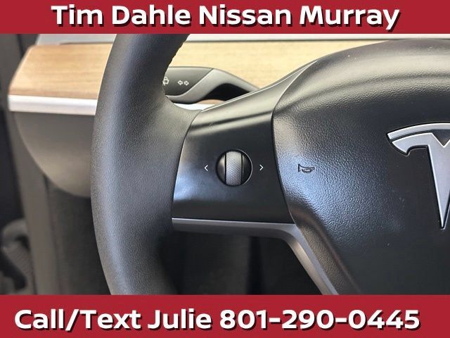 Used 2023 Tesla Model Y Long Range AWD/4WD image 24