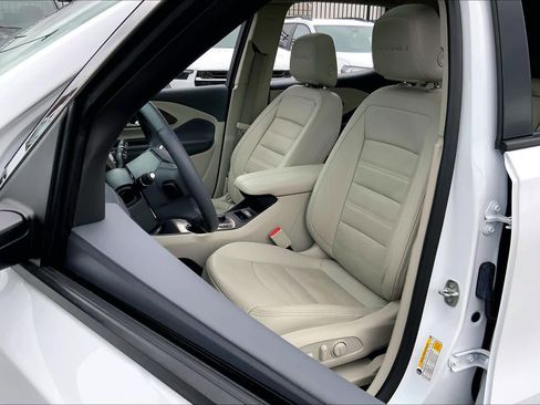 Used 2023 GMC Terrain Denali image 9