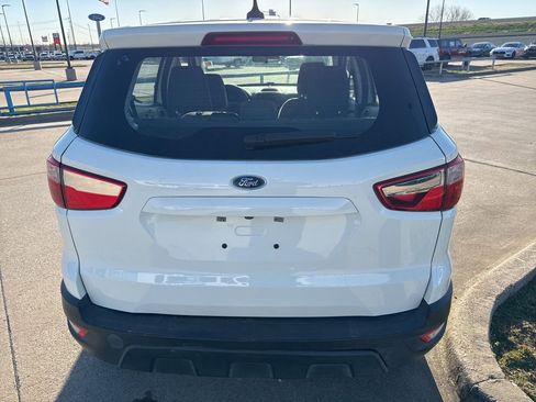 Used 2022 Ford EcoSport S image 9