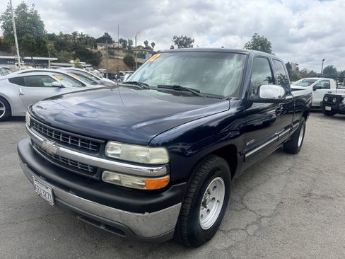 Used 2002 Chevrolet Silverado 1500 LS RWD image 3