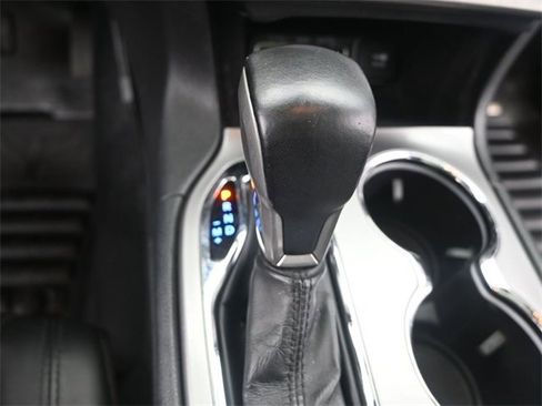 Used 2020 Jeep Grand Cherokee Limited w/ Luxury Group II image 9