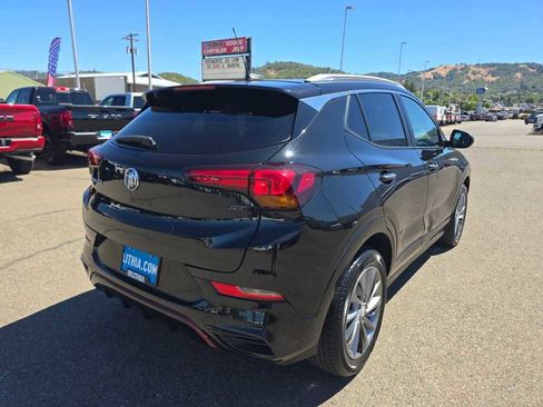 Used 2023 Buick Encore GX Select w/ Sport Touring Package AWD/4WD image 5