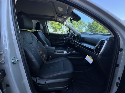 New 2026 Kia Sorento S w/ S Panoramic Sunroof Package FWD image 43