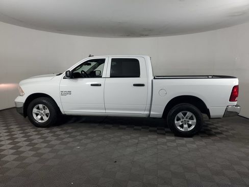 Used 2022 RAM 1500 Classic SLT w/ Electronics Group AWD/4WD image 8
