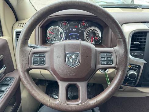 Used 2013 RAM 1500 Classic SLT w/ Premium Display Pkg AWD/4WD image 22