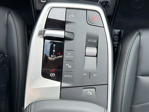 Certified 2025 BMW X2 xDrive28i w/ Convenience Package image 30