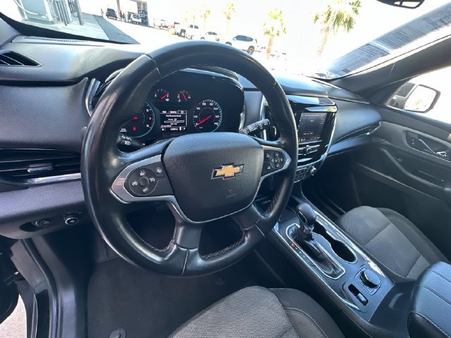 Used 2023 Chevrolet Traverse LT FWD image 22