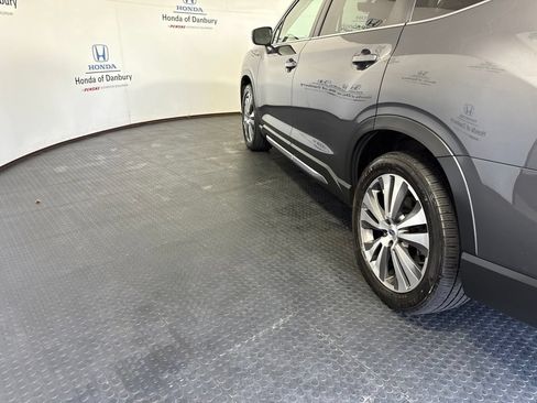 Used 2021 Subaru Ascent Limited w/ Technology Package AWD/4WD image 11