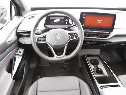 Used 2023 Volkswagen ID.4 Pro S image 18