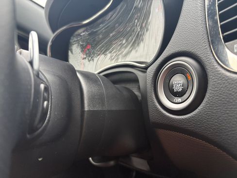 Used 2019 Dodge Durango GT AWD/4WD image 15