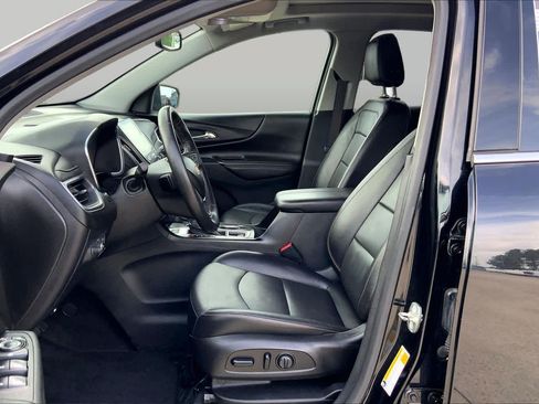 Used 2018 Chevrolet Equinox Premier AWD/4WD image 8