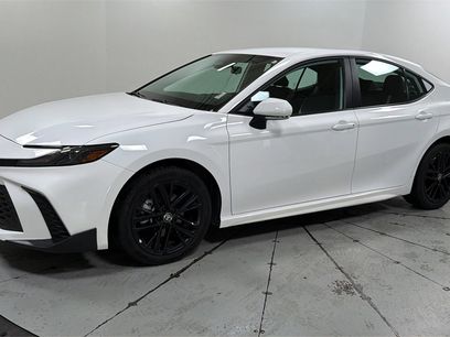 Used 2025 Toyota Camry SE
