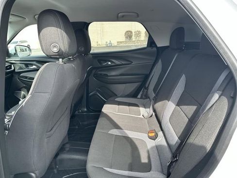 Used 2023 Chevrolet TrailBlazer LT w/ Convenience Package image 23