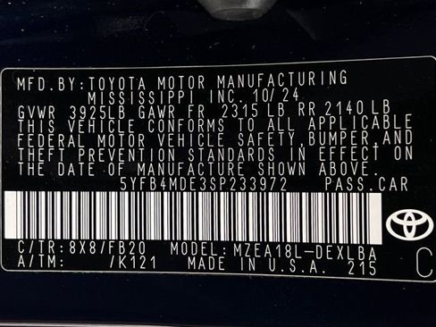 Used 2025 Toyota Corolla LE FWD image 21