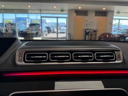 Used 2022 Mercedes-Benz S 580 4MATIC Sedan image 17