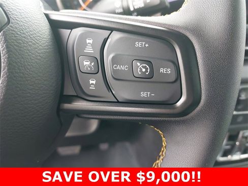 New 2025 Jeep Gladiator Sport image 18